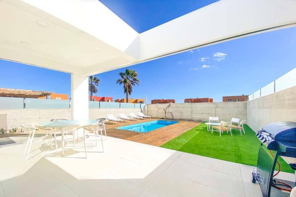 Willa Lea Luxury Golf House Caleta De Fuste Zewnętrze zdjęcie